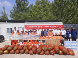 炎炎夏日送清涼，致敬最美環(huán)衛(wèi)工！山東大正物業(yè)服務(wù)集團環(huán)衛(wèi)項目部開展防暑降溫慰問活動177.png